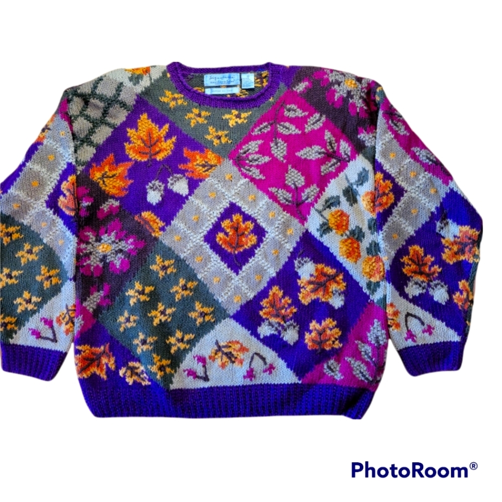 Hand knitted Signature Northern Isle pullover medium